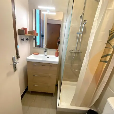 Cute Nest In At Bordeaux's Doorstep Apartment