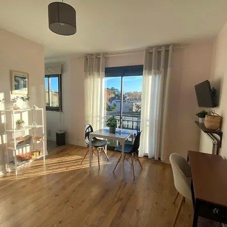 Apartment Cute Nest In At Bordeaux's Doorstep