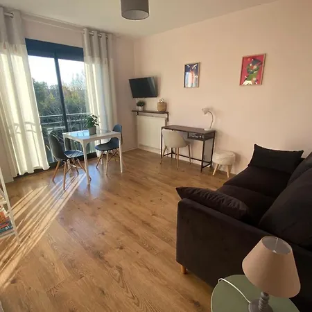 Apartment Cute Nest In At Bordeaux's Doorstep Talence